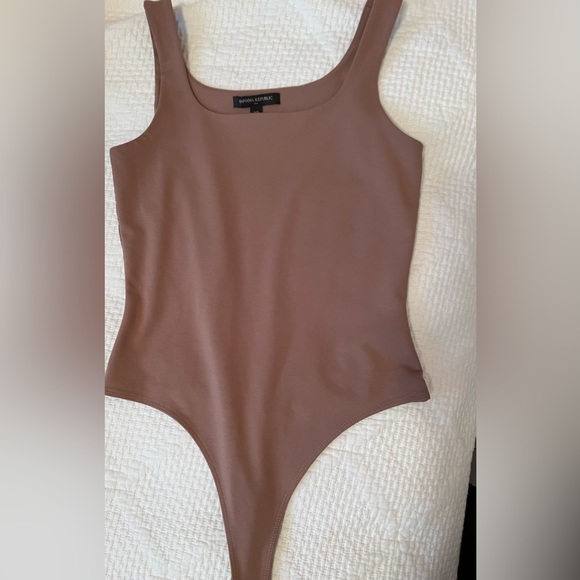 Banana Republic Tan Bodysuit Tank Size XS - Picture 3 of 6